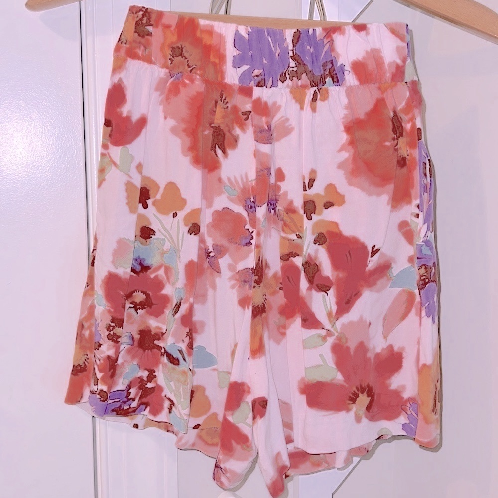 Spring Shorts! - Picture 3 of 4